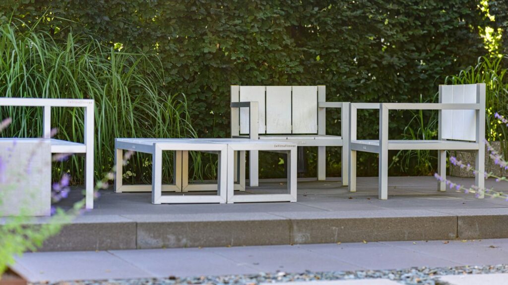 Your Guide to Durable Outdoor Patio Flooring in Los Angeles Backyards